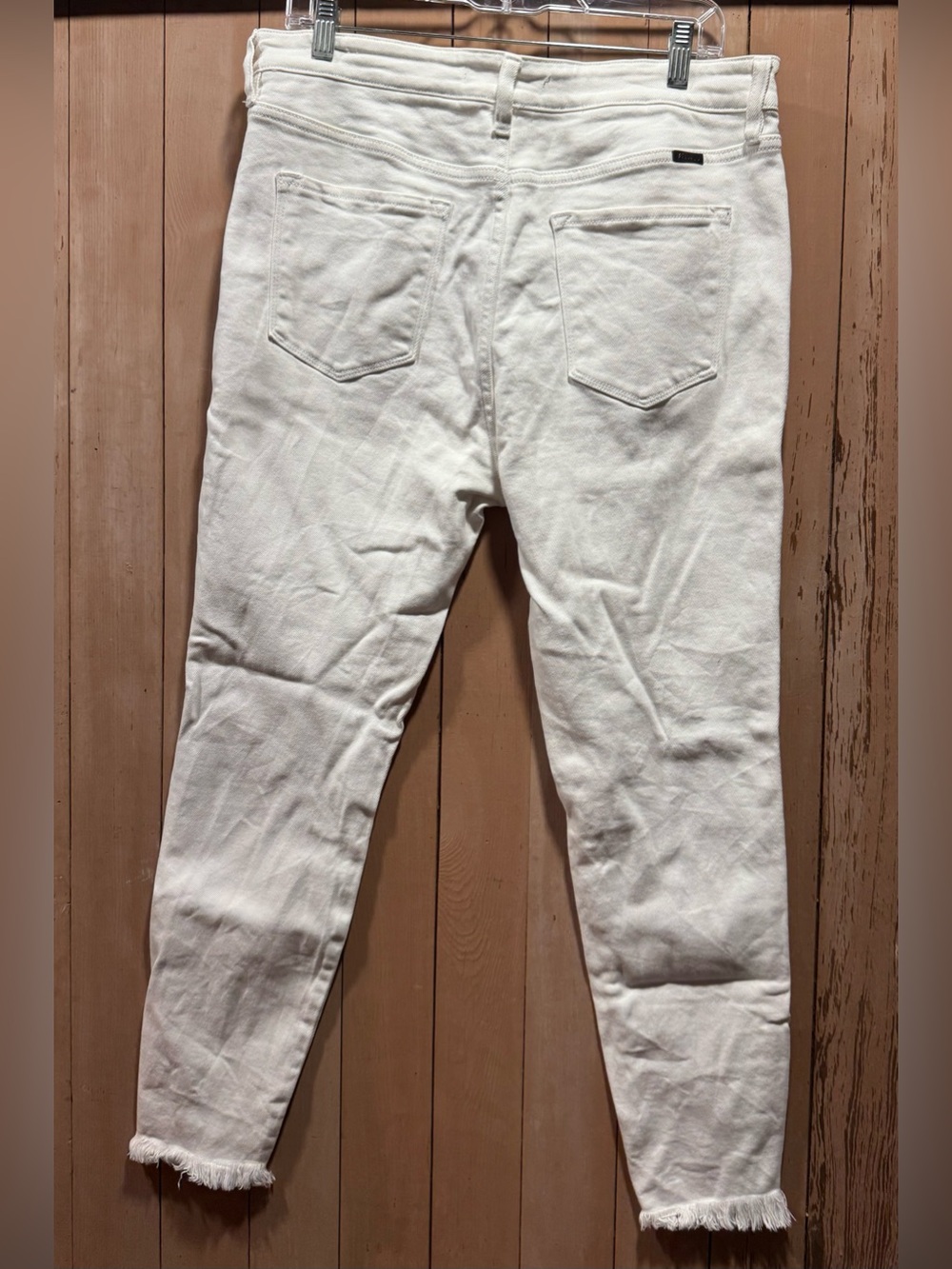 NWOT KanCan White Skinny Jeans with Frayed Hem